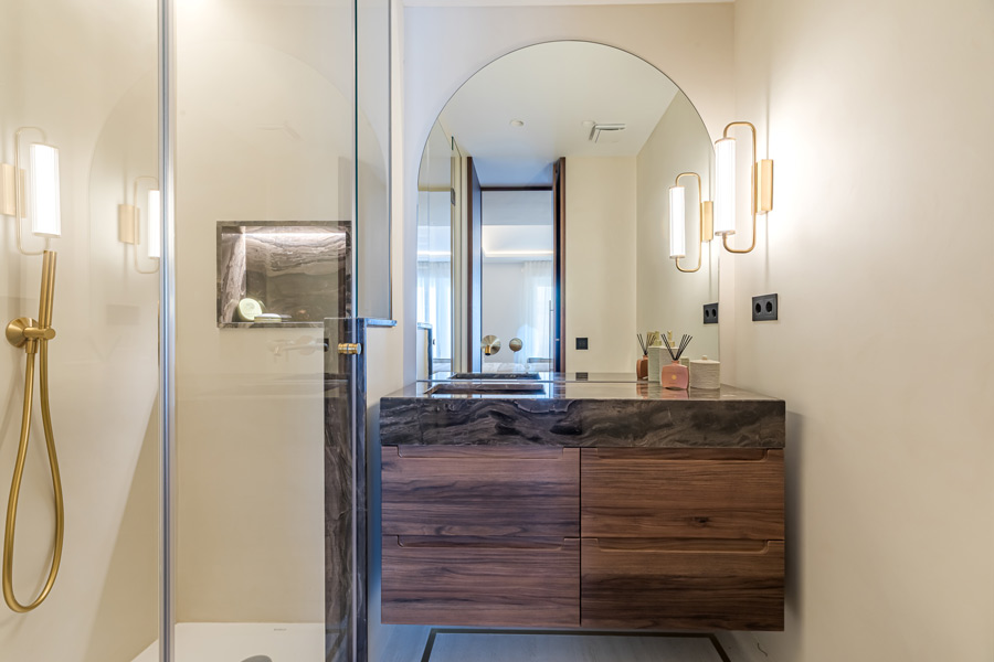 Ático de Lujo en Madrid | Baños en Suite | Reforma Barrio Salamanca | Drékaro